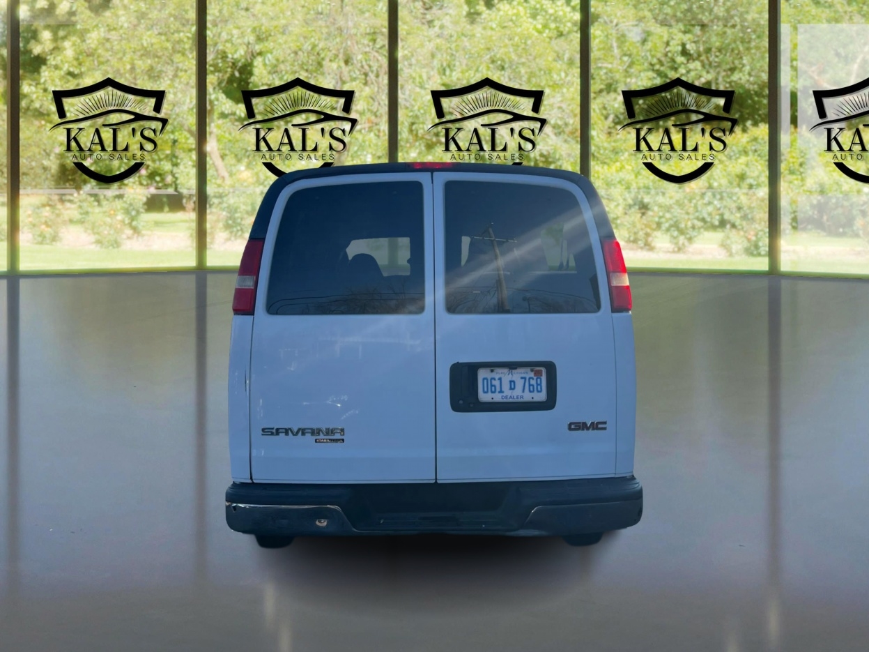 GMC Savana LT G3500 Extended 2014