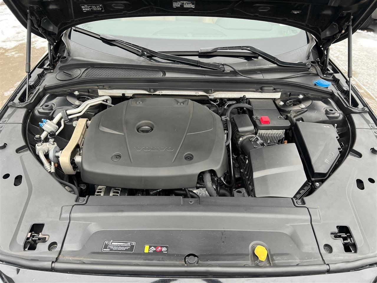 Volvo S90 T6 AWD Momentum 2017