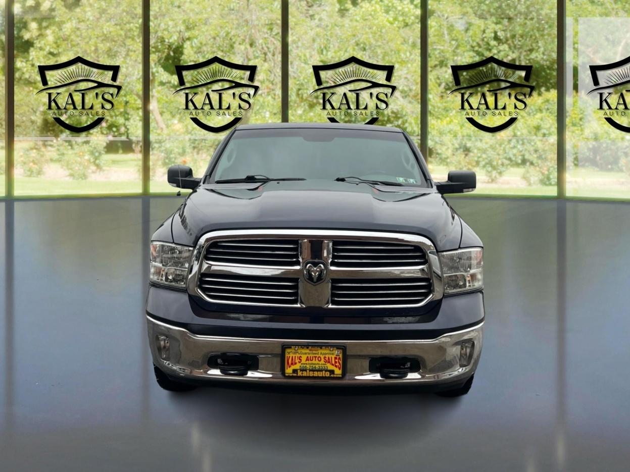 RAM 1500 4WD Crew Cab 140.5" Big Horn 2015