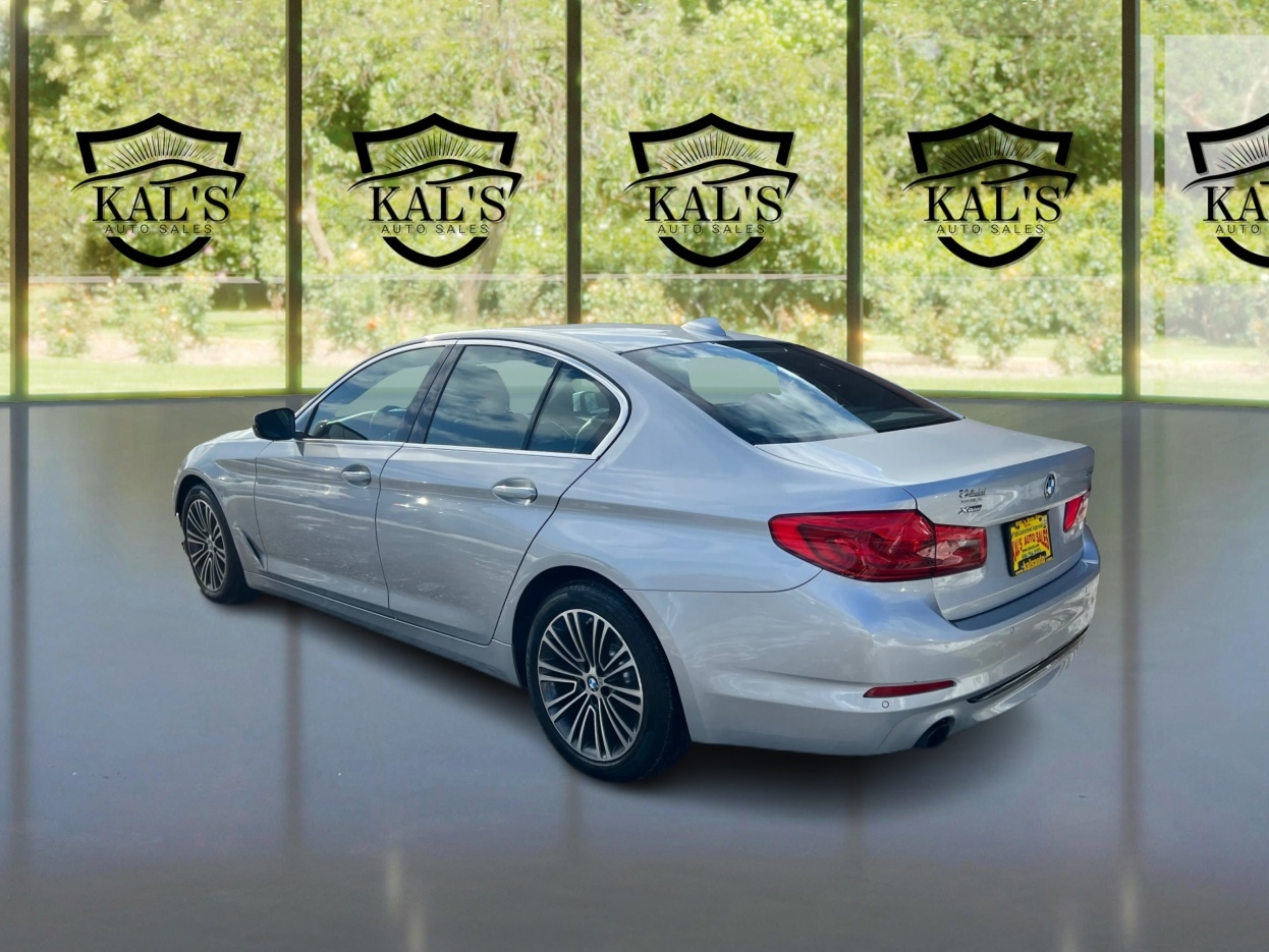 BMW 5-Series 530i xDrive 2019