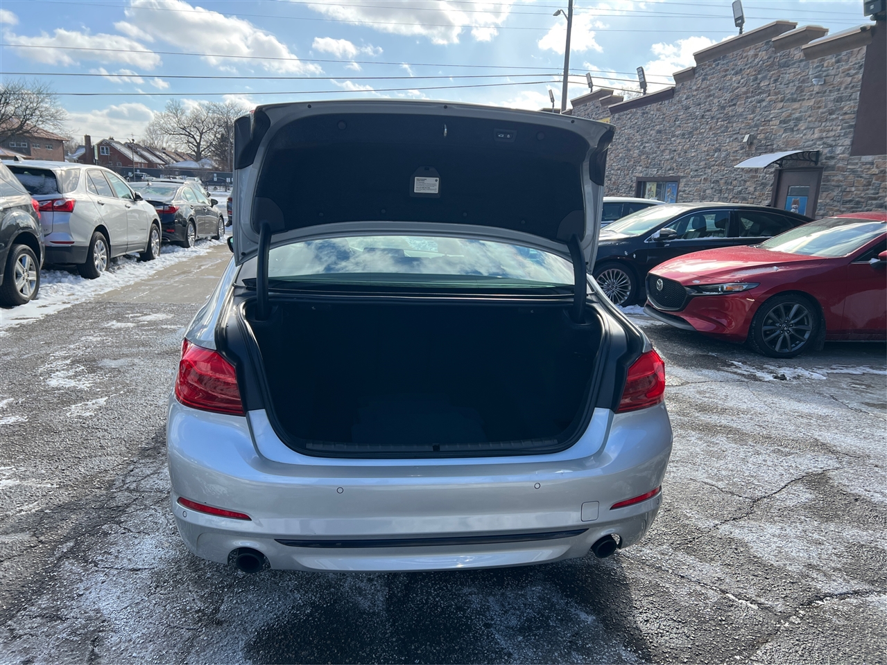 BMW 5-Series 530i xDrive 2019