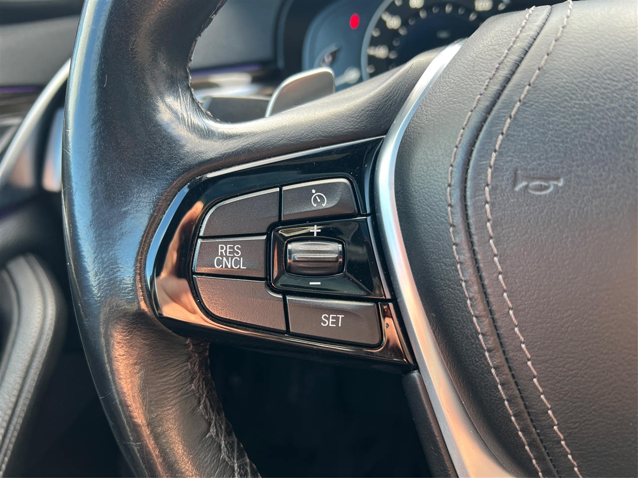 BMW 5-Series 530i xDrive 2019