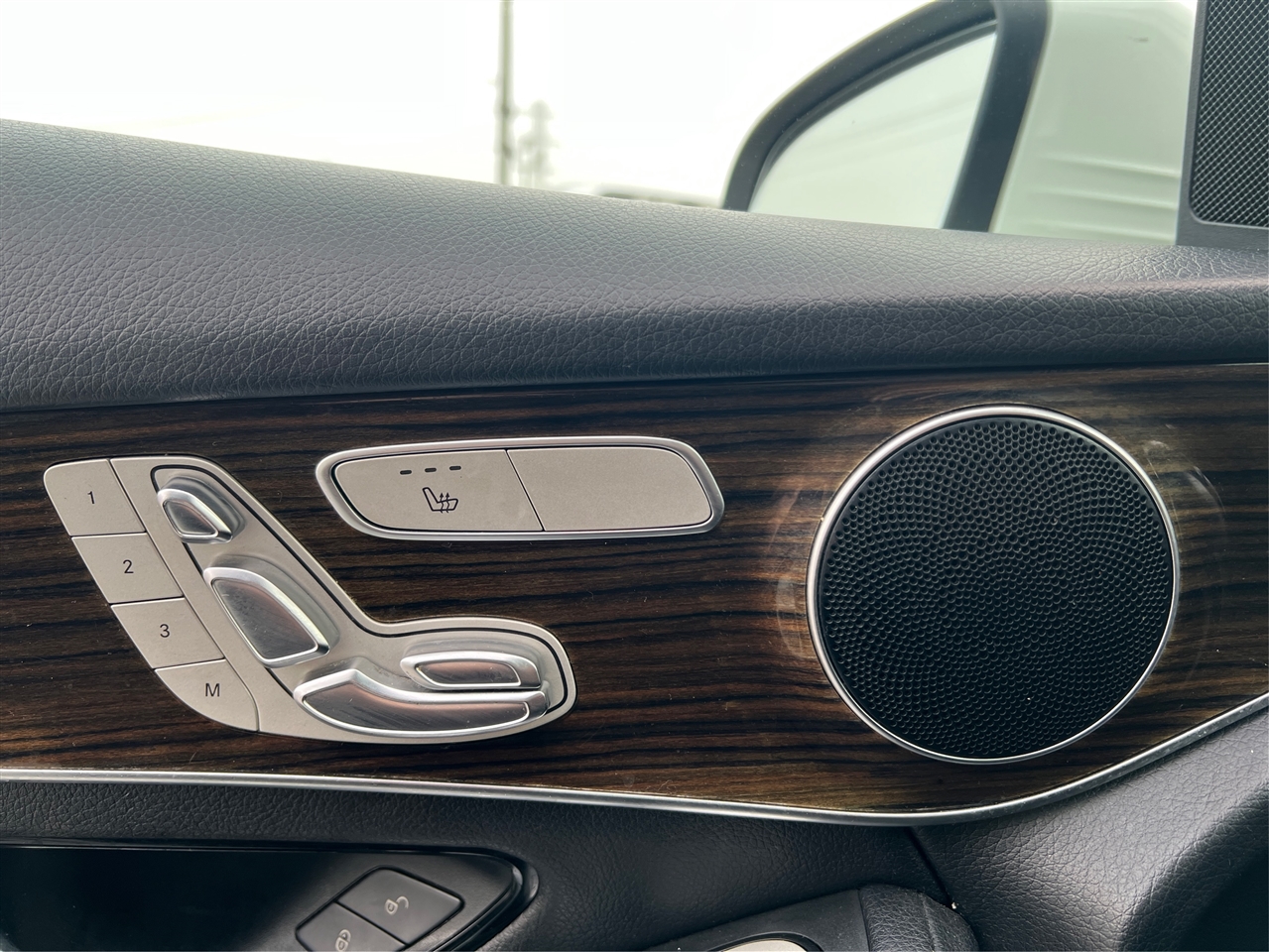 Mercedes-Benz GLC-Class GLC300 4MATIC 2019