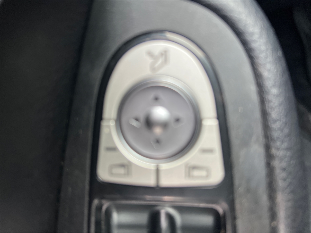 Mercedes-Benz GLC-Class GLC300 4MATIC 2019