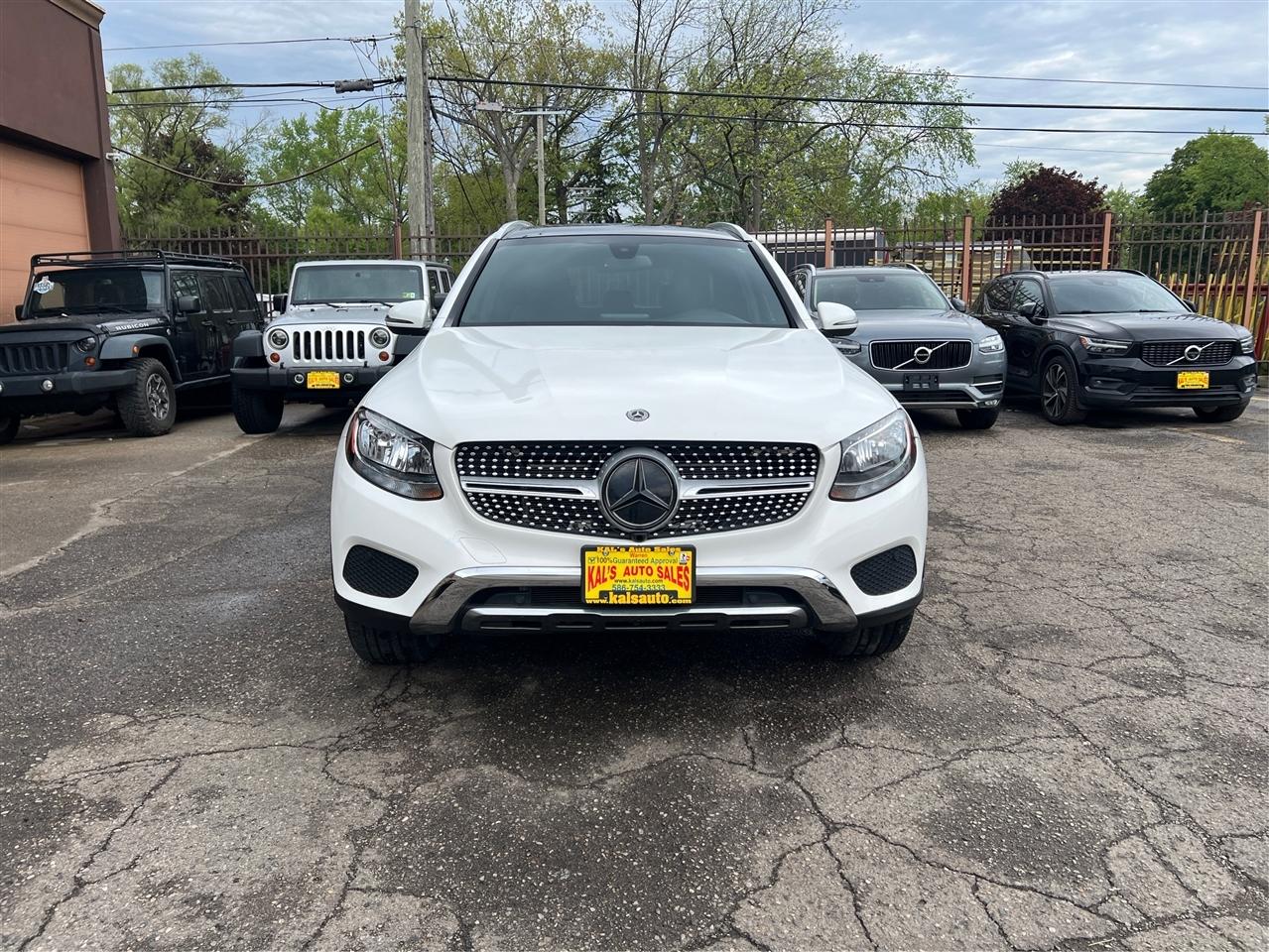 Mercedes-Benz GLC-Class GLC 300 4MATIC SUV 2019
