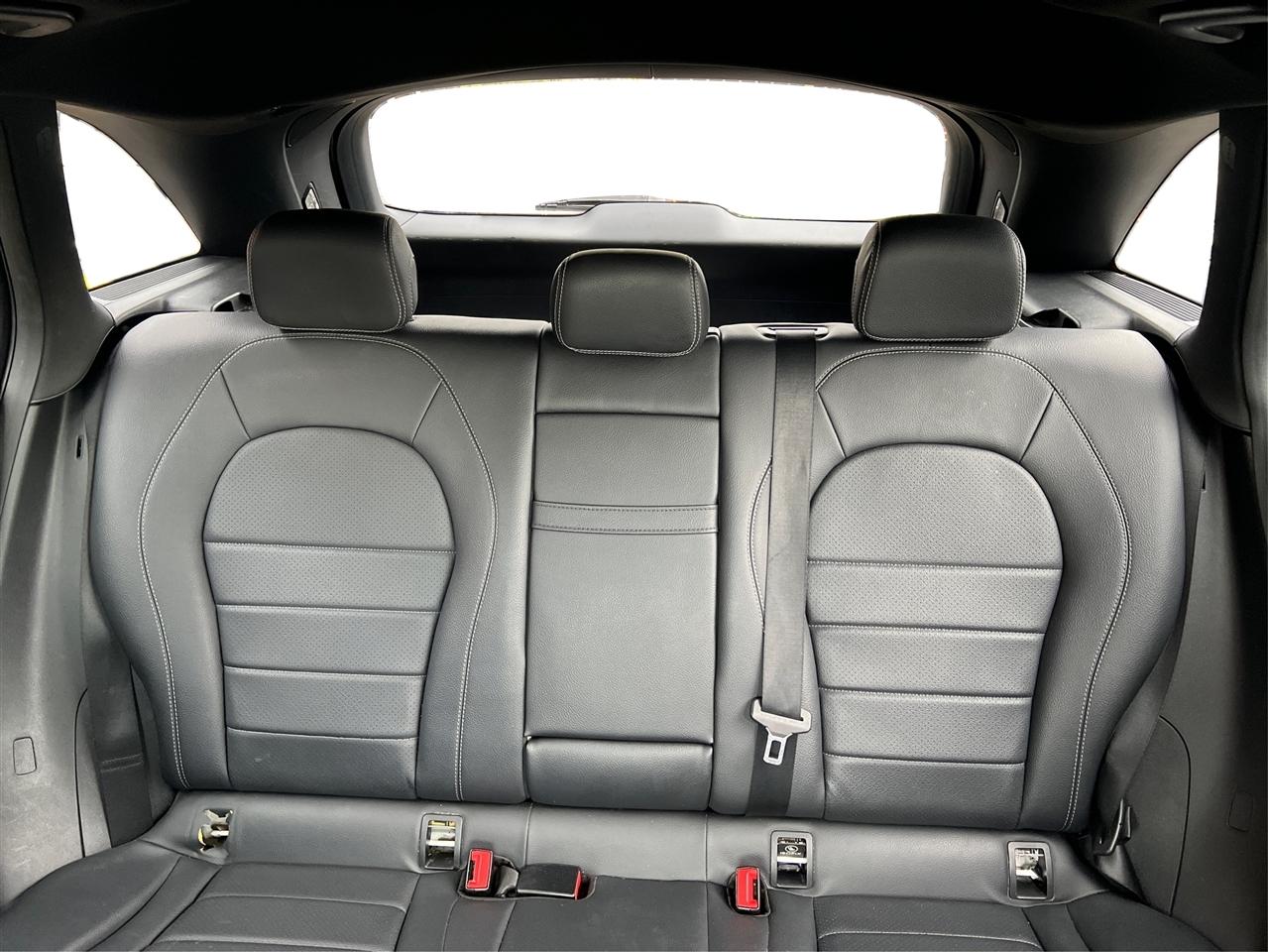 Mercedes-Benz GLC-Class GLC 300 4MATIC SUV 2019
