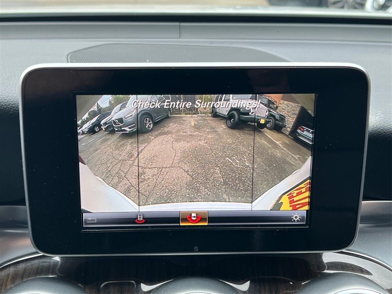 Mercedes-Benz GLC-Class GLC 300 4MATIC SUV 2019