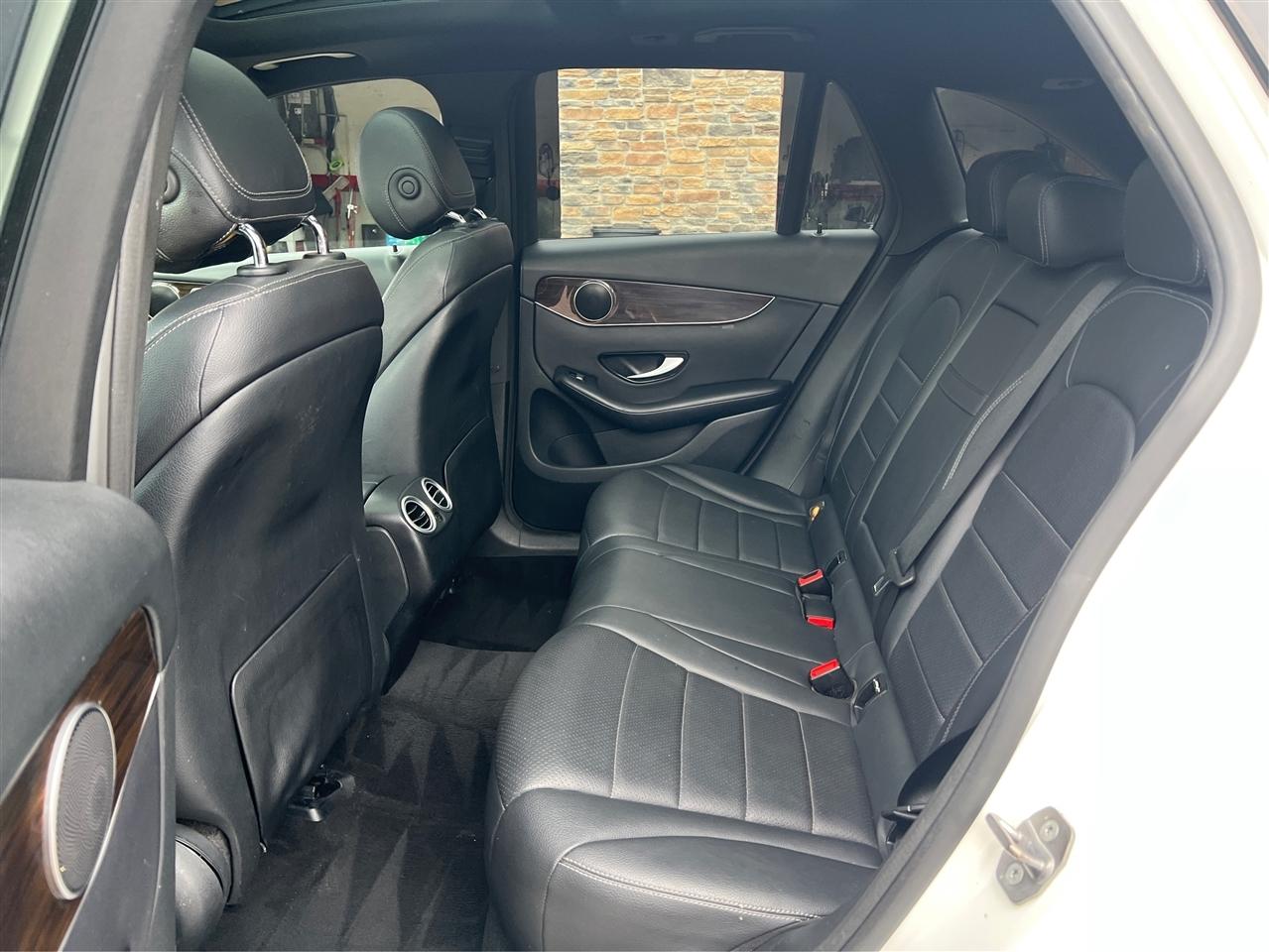 Mercedes-Benz GLC-Class GLC 300 4MATIC SUV 2019
