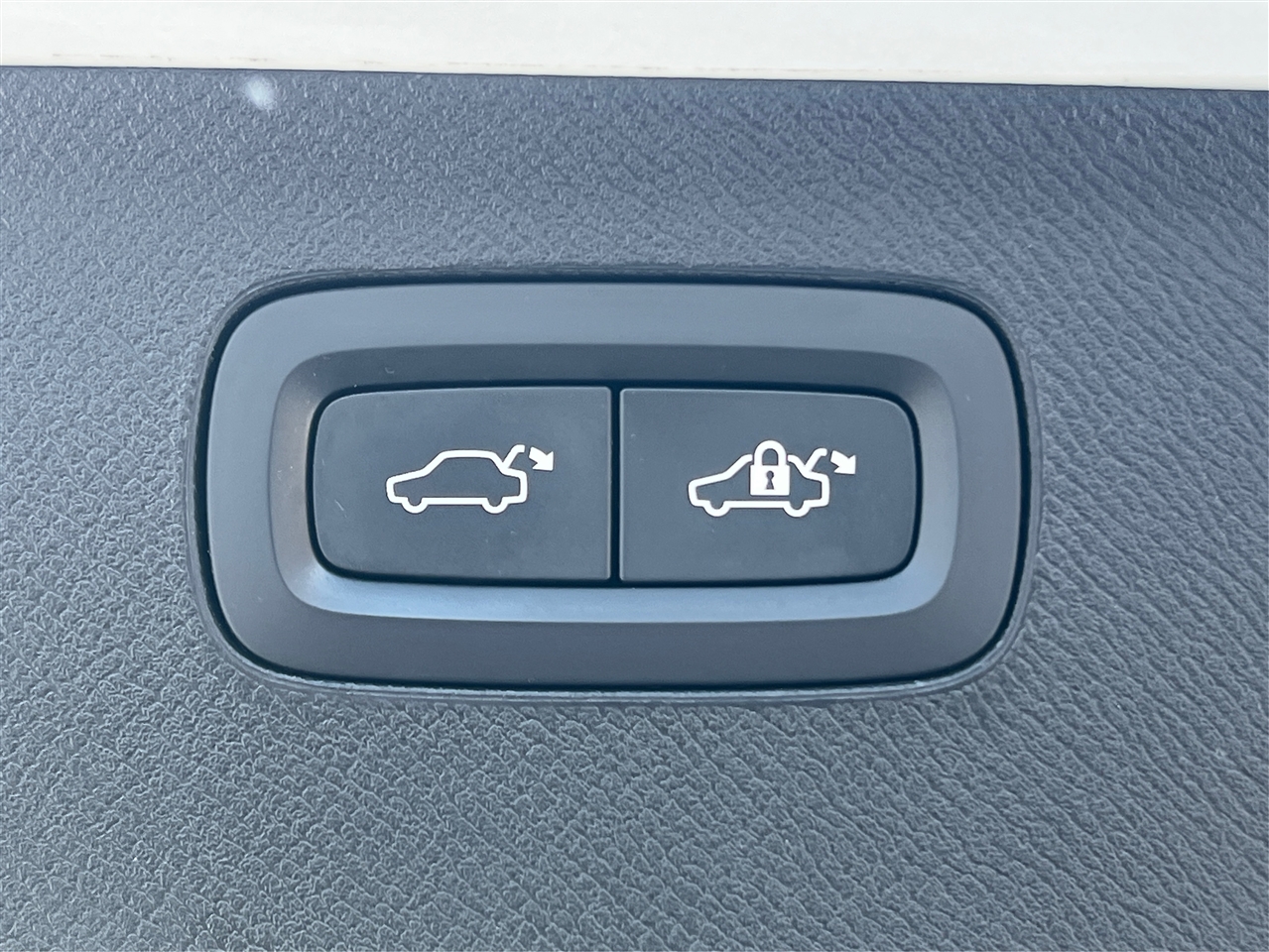 Volvo XC90 T6 Momentum AWD 2019