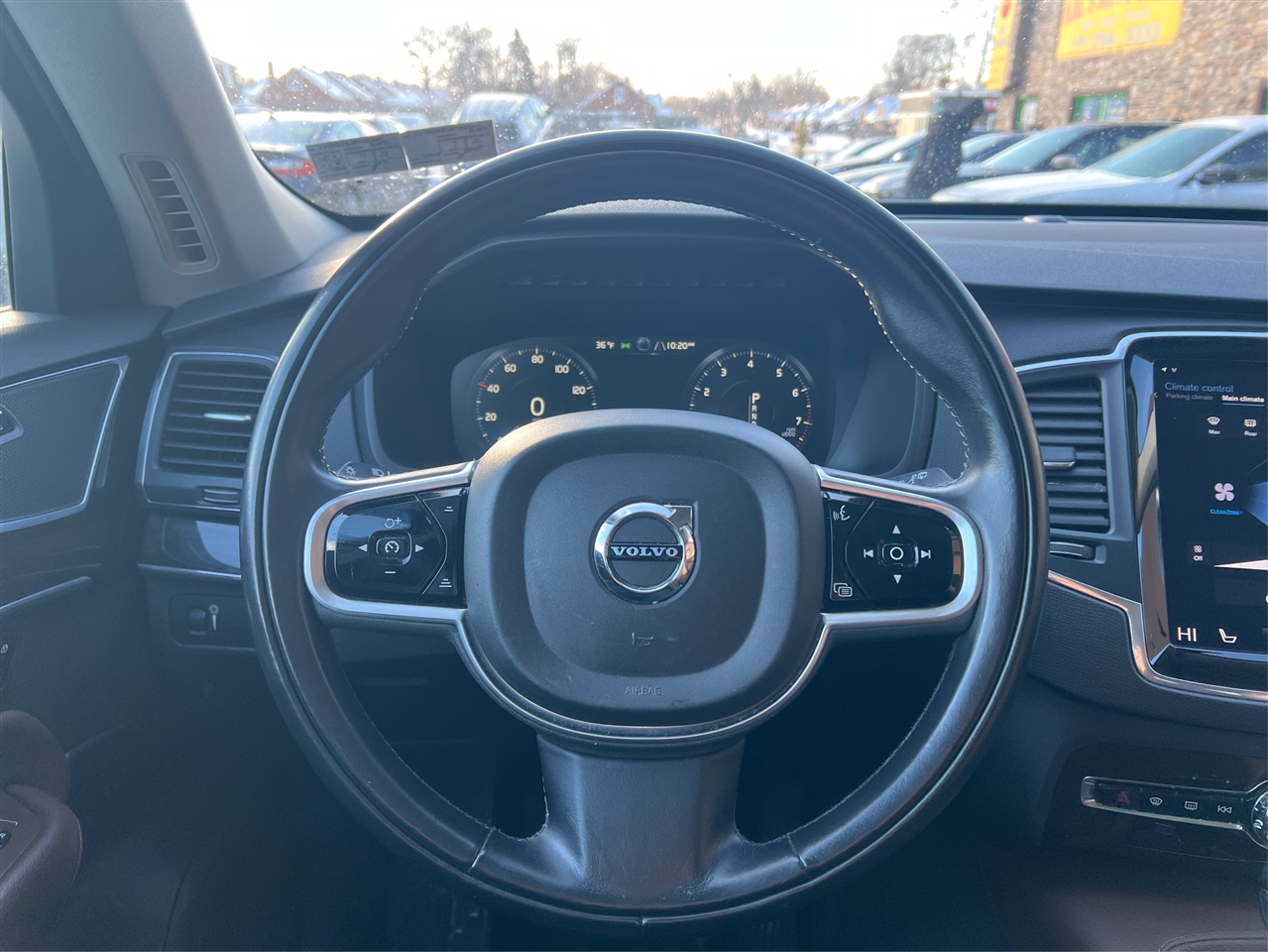 Volvo XC90 T6 Momentum AWD 2019