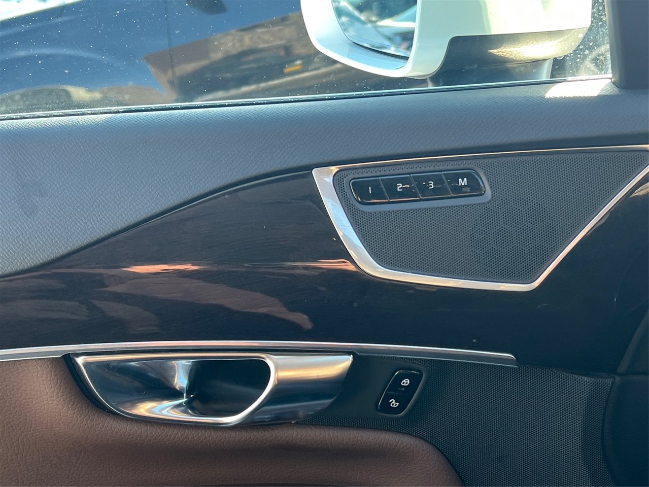 Volvo XC90 T6 Momentum AWD 2019