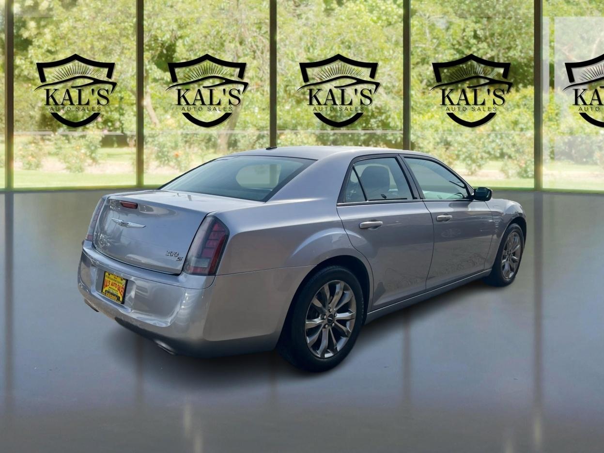 Chrysler 300 4dr Sdn 300S AWD 2014