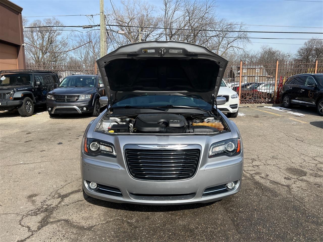 Chrysler 300 4dr Sdn 300S AWD 2014