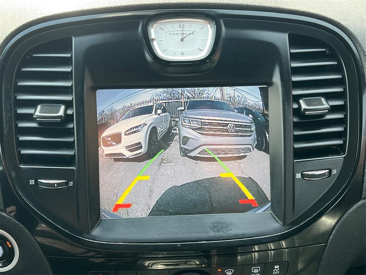 Chrysler 300 4dr Sdn 300S AWD 2014