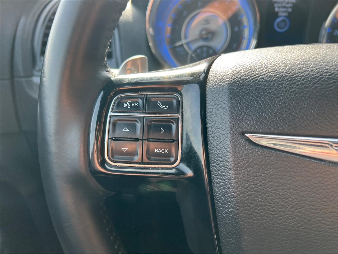 Chrysler 300 4dr Sdn 300S AWD 2014