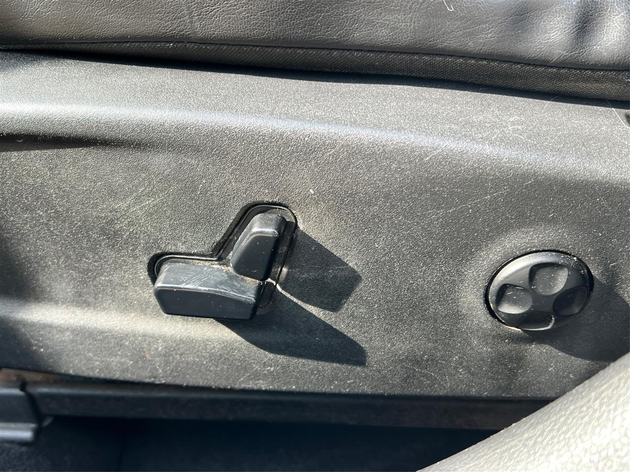 Chrysler 300 4dr Sdn 300S AWD 2014