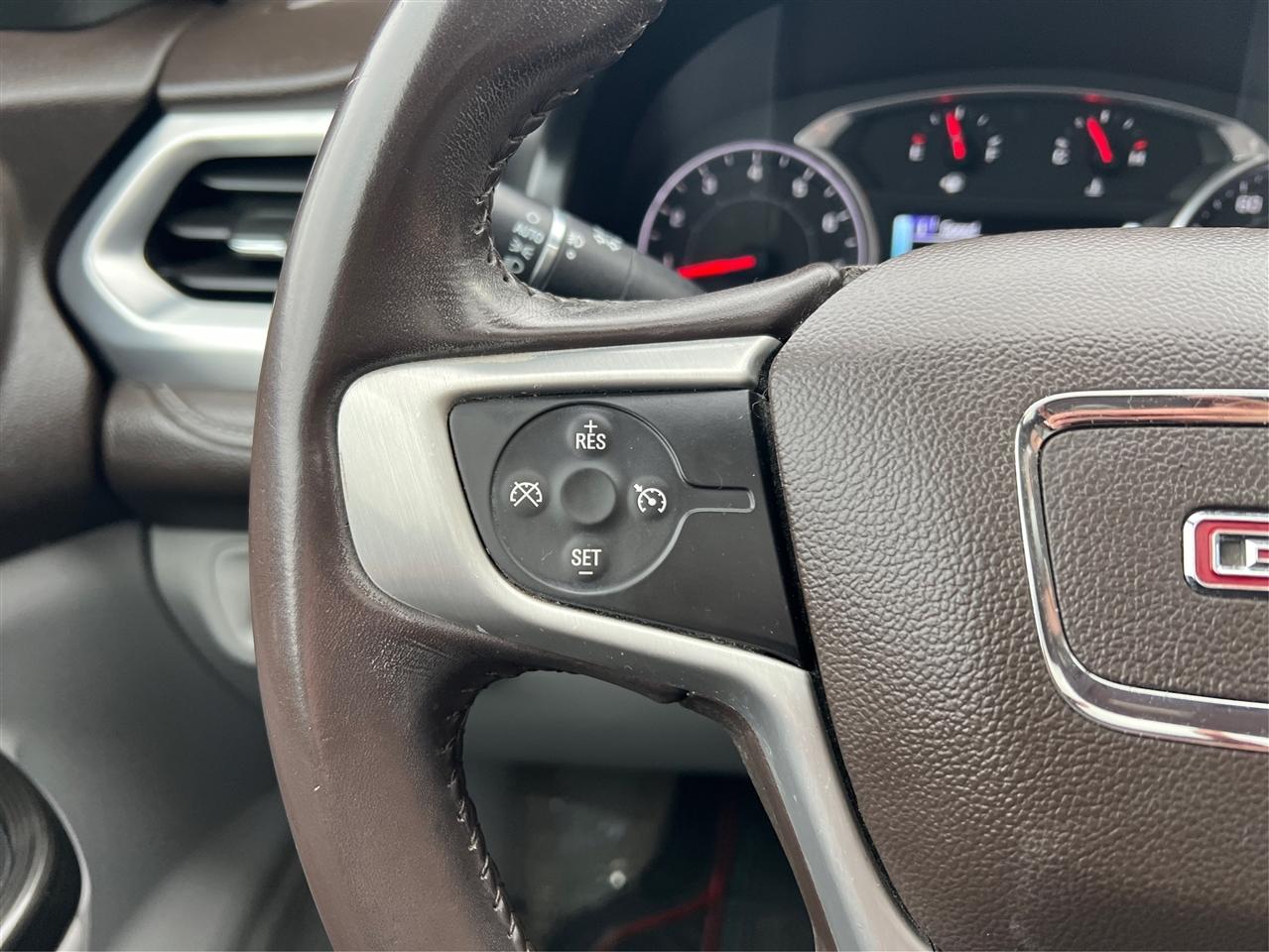 GMC Acadia AWD 4dr SLT w/SLT-1 2019