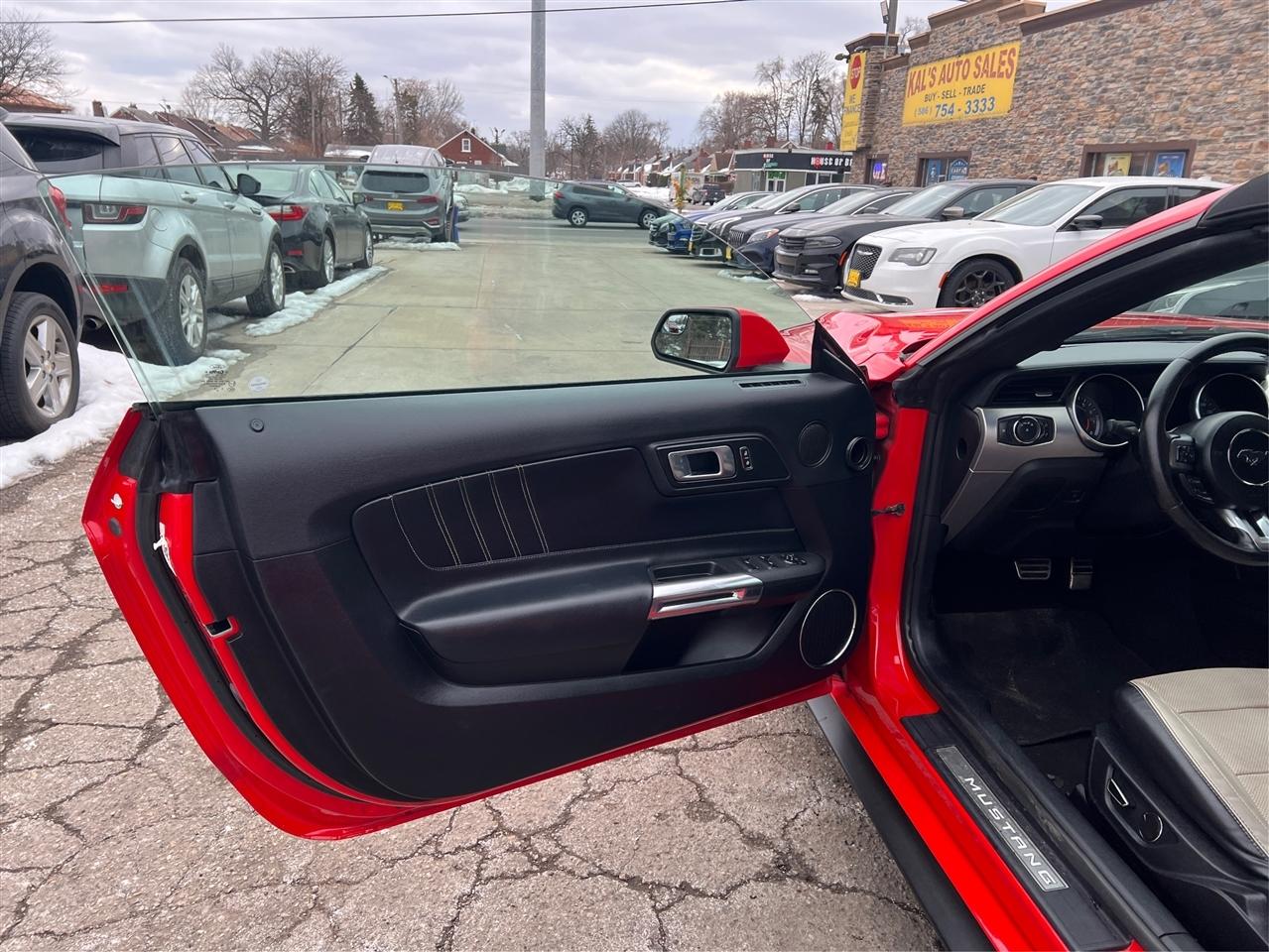 Ford Mustang EcoBoost Premium Convertible 2019