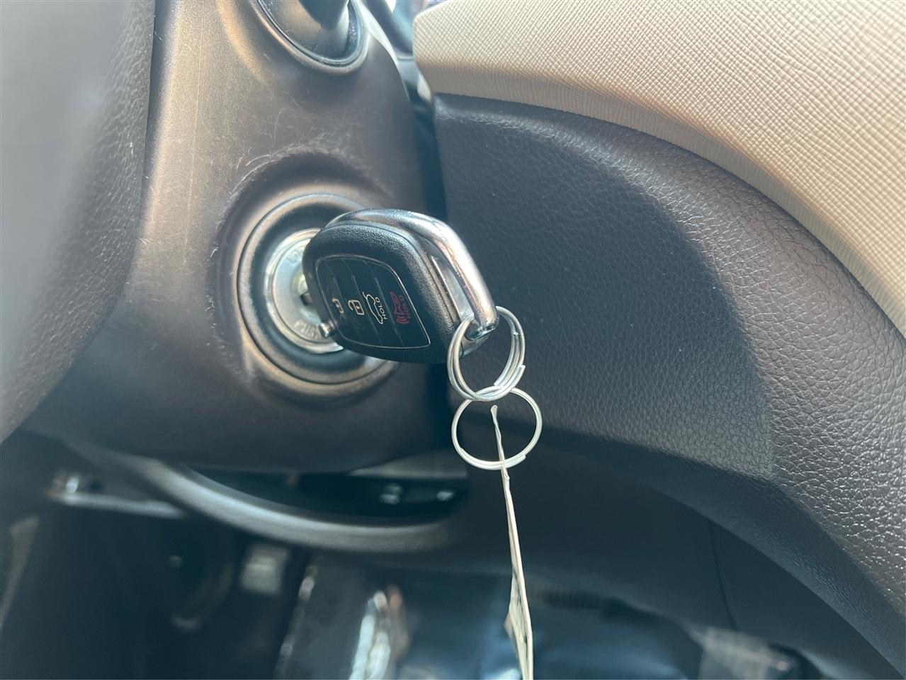 Hyundai Santa Fe AWD 4dr SE 2016