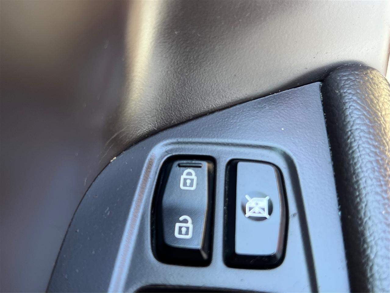 Hyundai Santa Fe AWD 4dr SE 2016