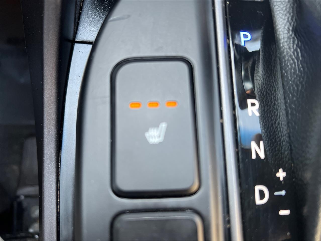 Hyundai Santa Fe AWD 4dr SE 2016