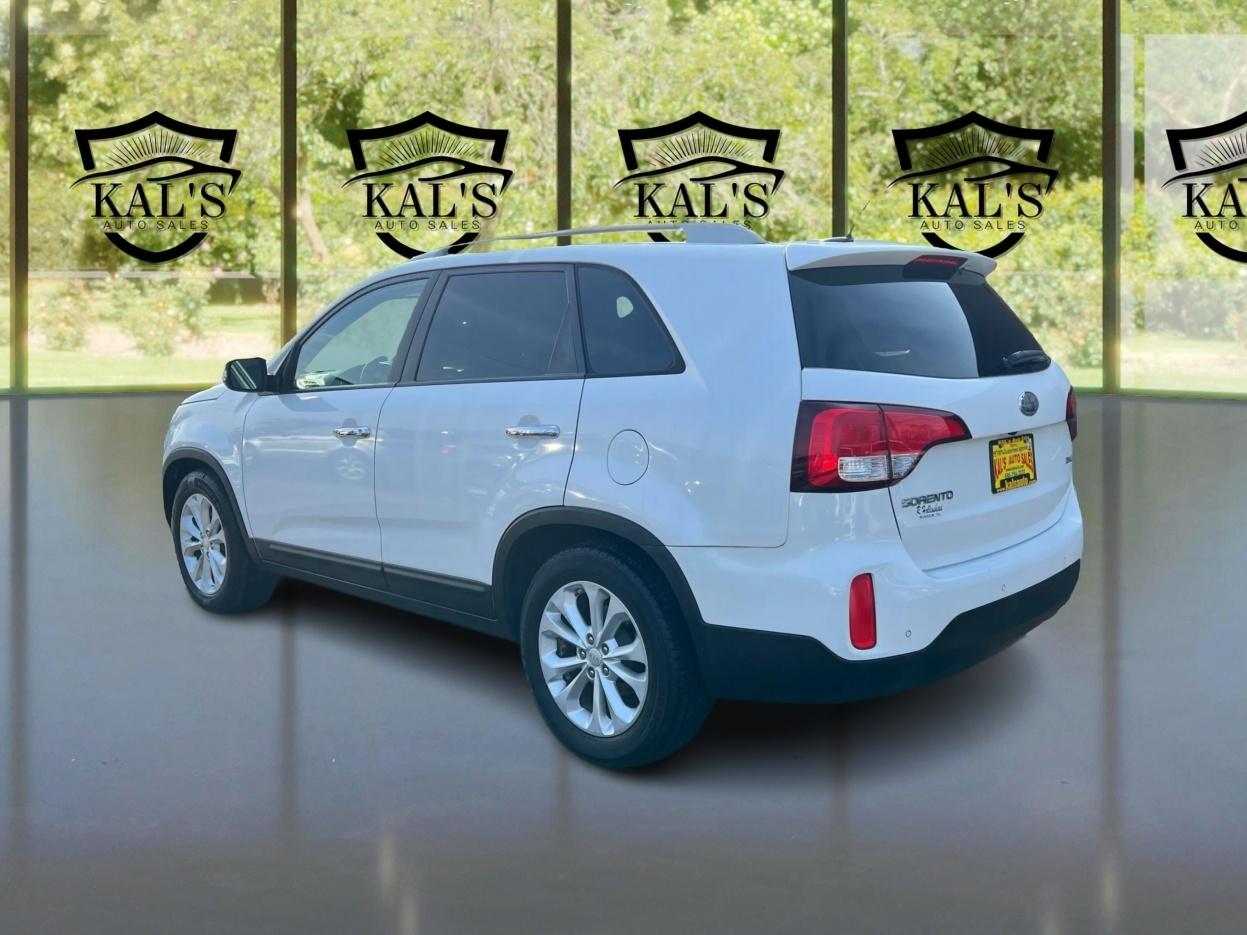Kia Sorento 2WD 4dr V6 EX 2015