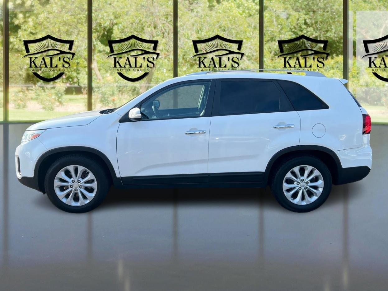 Kia Sorento 2WD 4dr V6 EX 2015