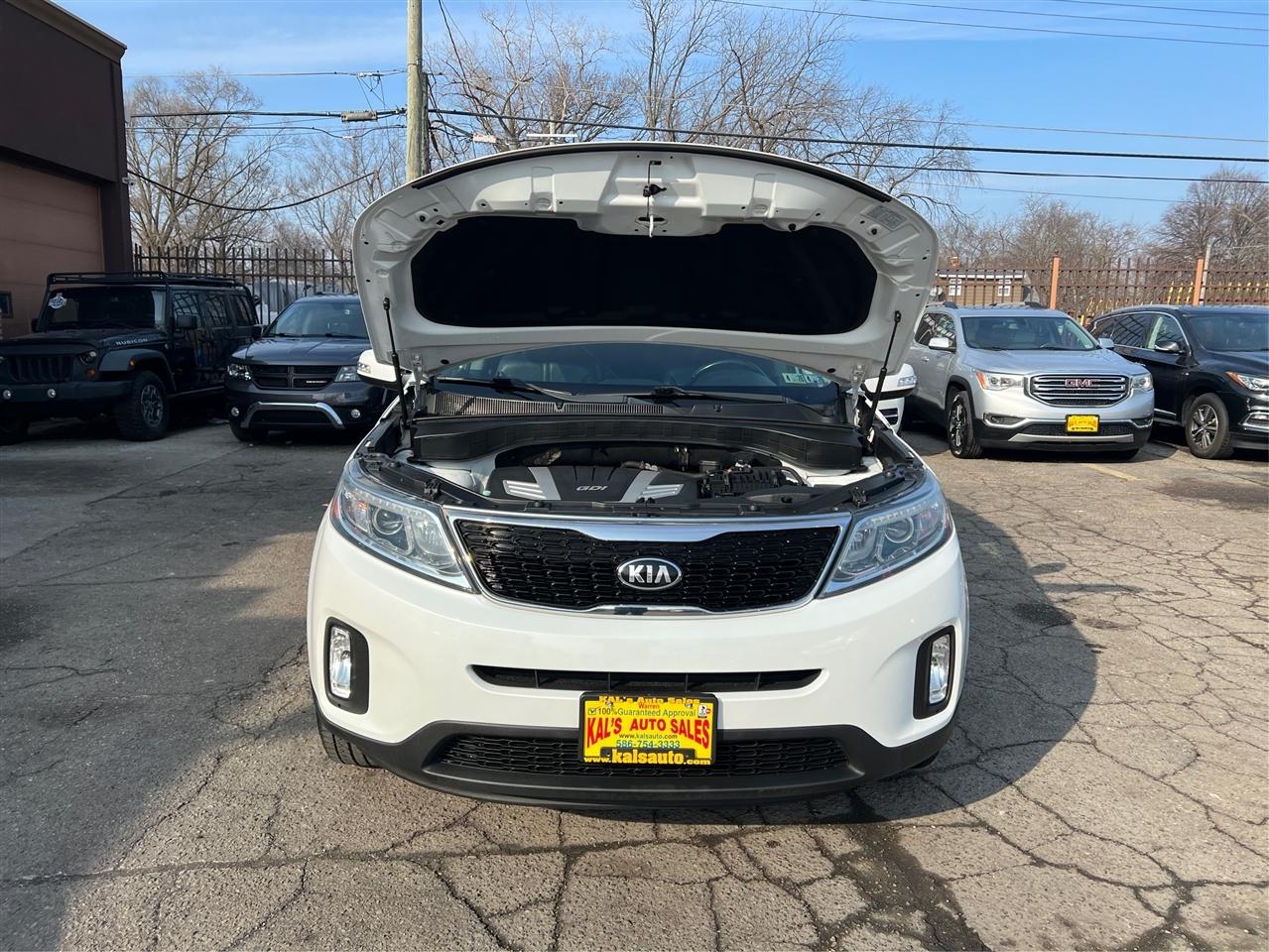 Kia Sorento 2WD 4dr V6 EX 2015