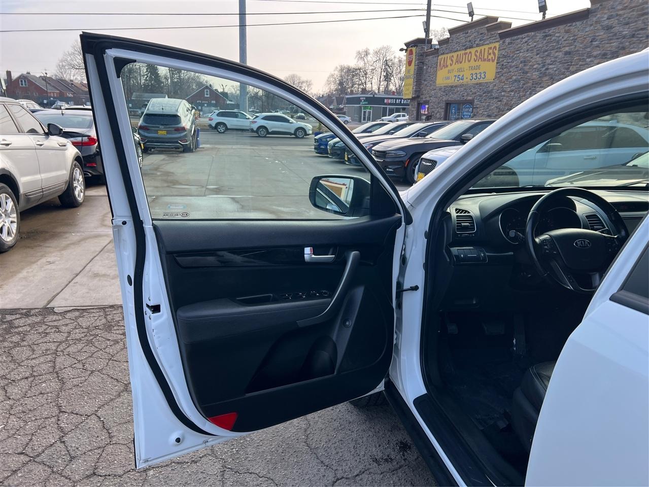 Kia Sorento 2WD 4dr V6 EX 2015