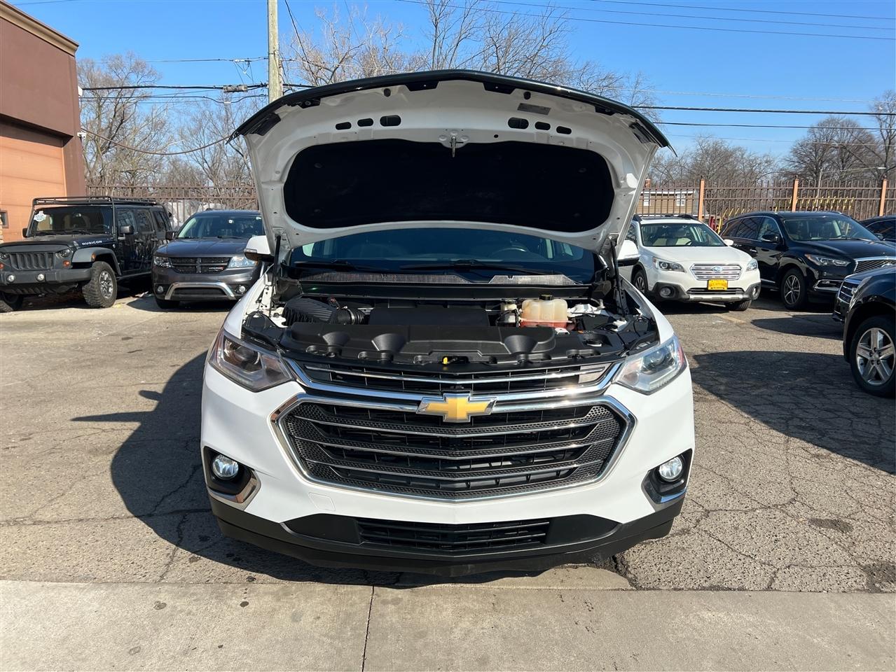 Chevrolet Traverse AWD 4dr LT Cloth w/1LT 2018