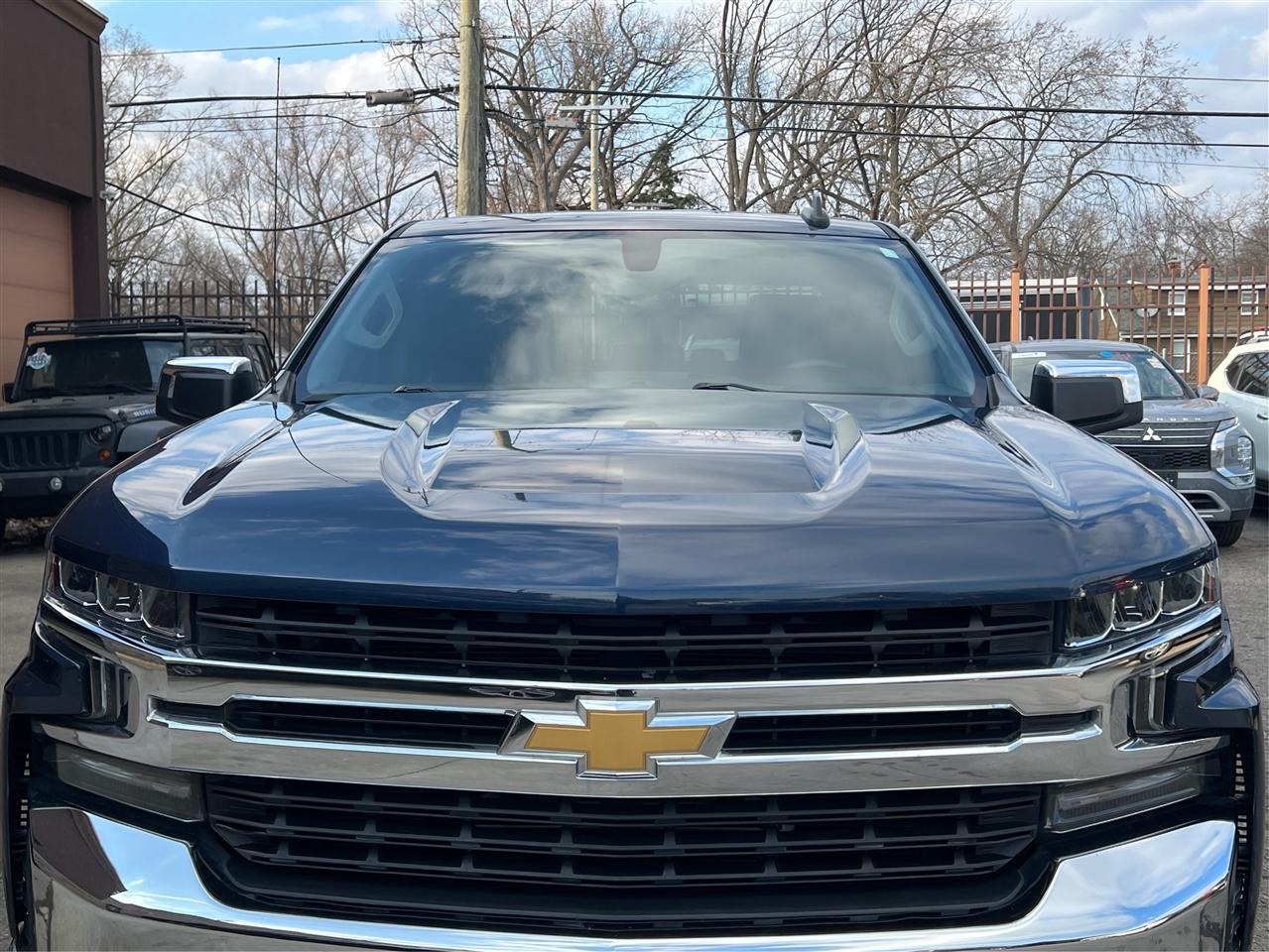 Chevrolet Silverado 1500 LTD 4WD Double Cab 147" LT w/1LT 2022