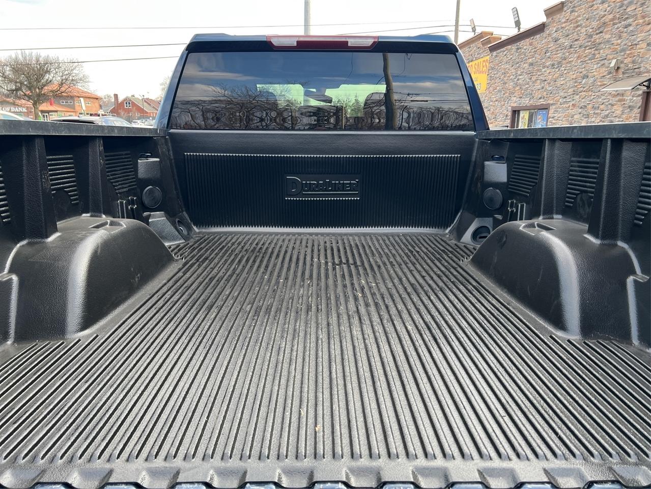 Chevrolet Silverado 1500 LTD 4WD Double Cab 147" LT w/1LT 2022