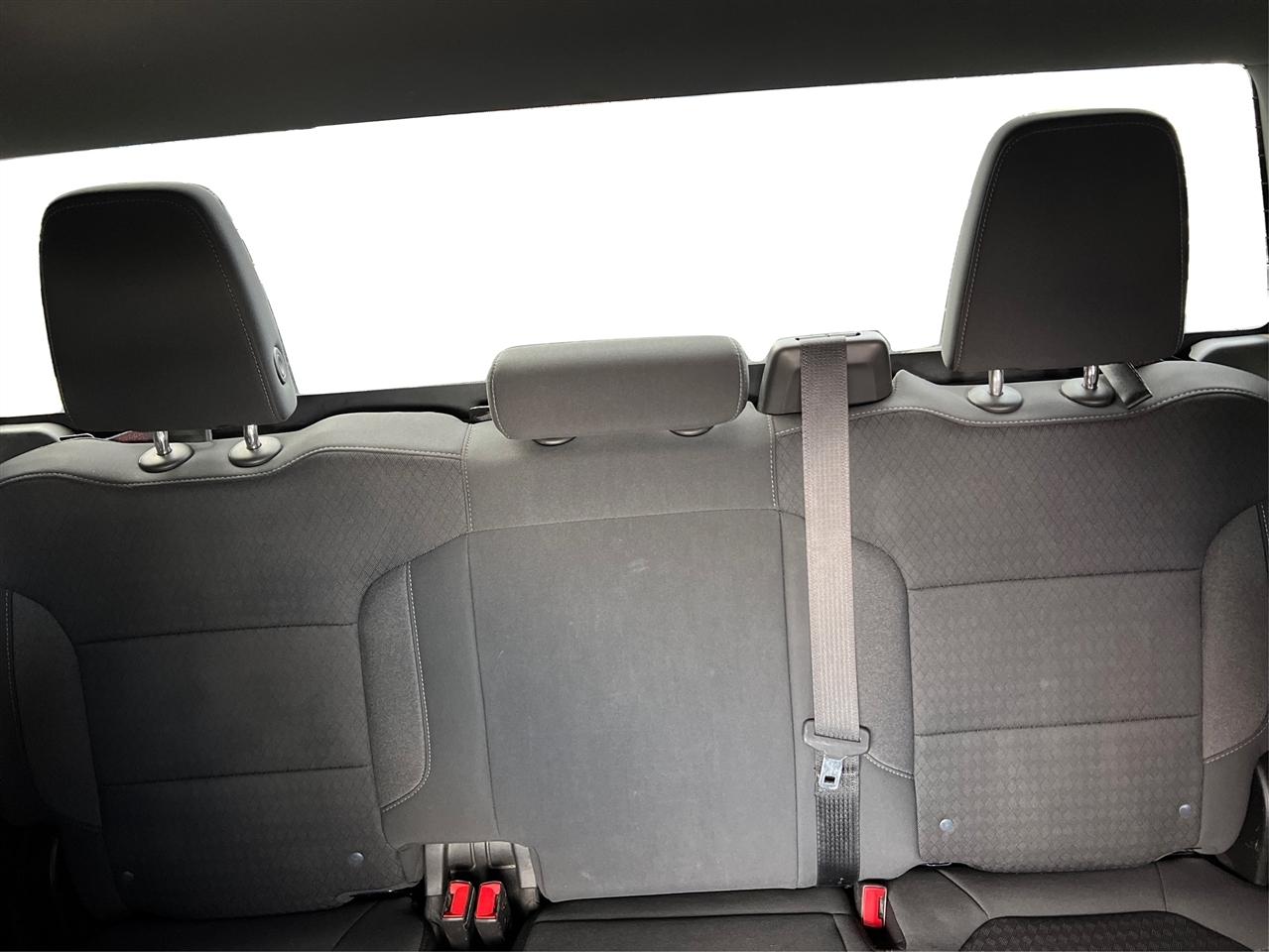 Chevrolet Silverado 1500 LTD 4WD Double Cab 147" LT w/1LT 2022