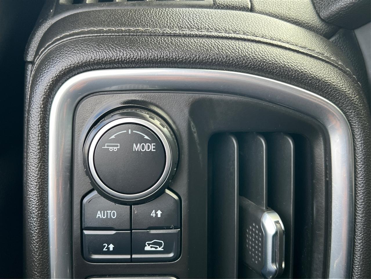 Chevrolet Silverado 1500 LTD 4WD Double Cab 147" LT w/1LT 2022