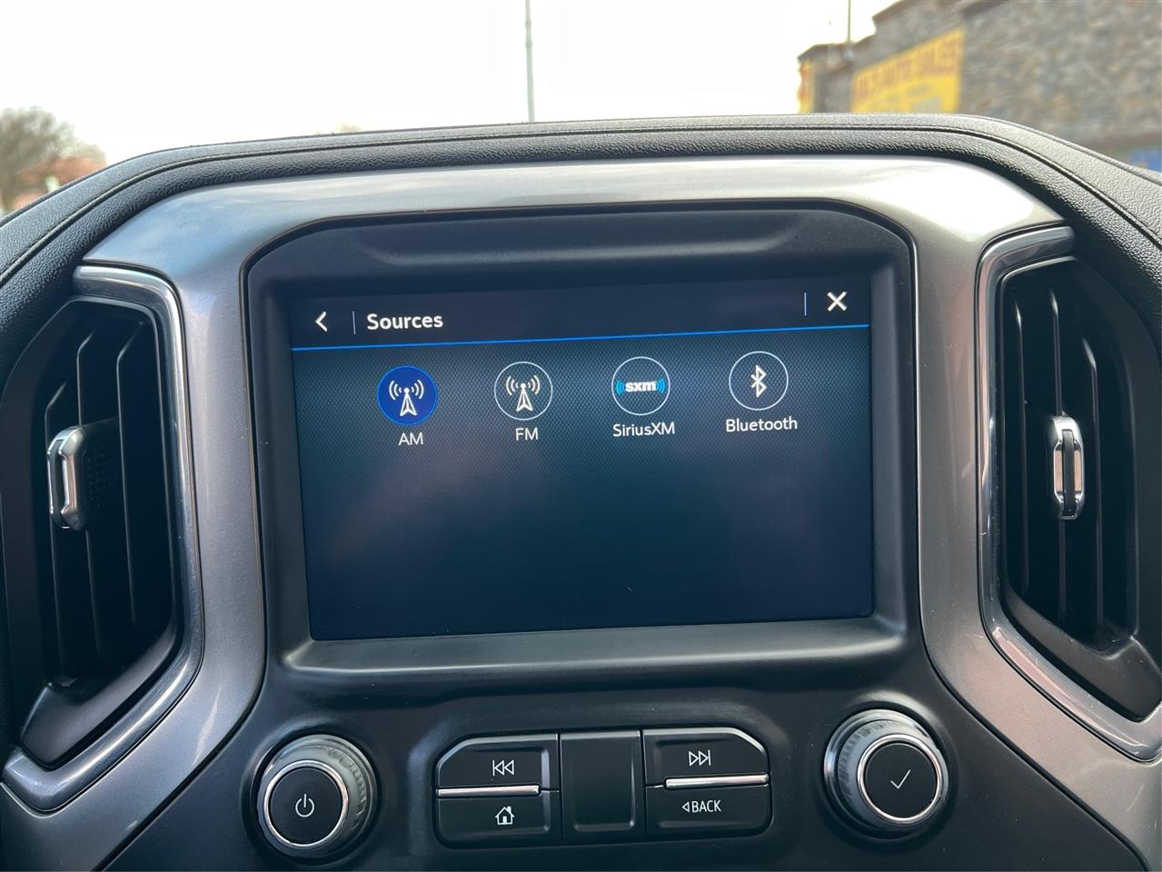 Chevrolet Silverado 1500 LTD 4WD Double Cab 147" LT w/1LT 2022