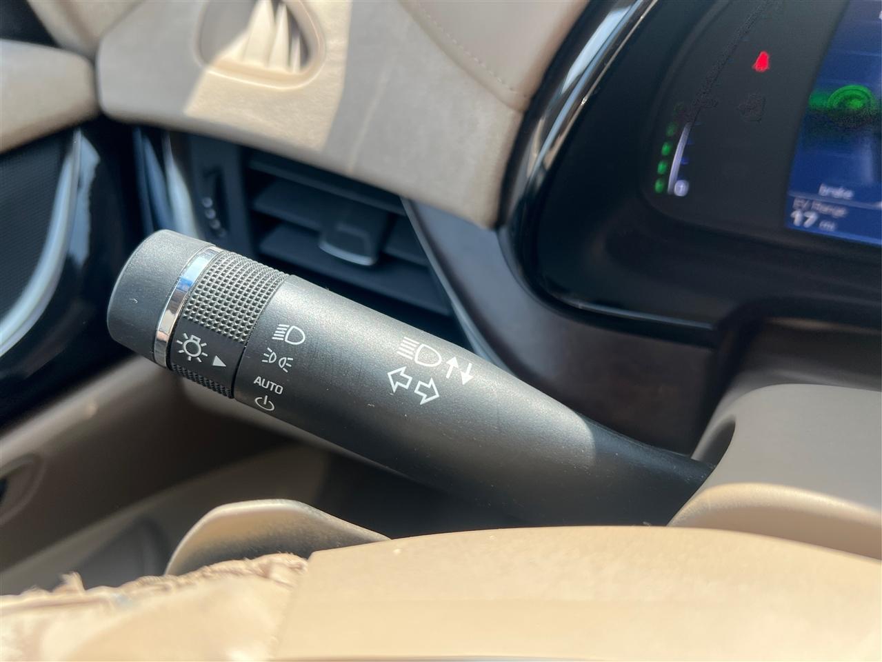 Cadillac ELR 2dr Cpe 2016