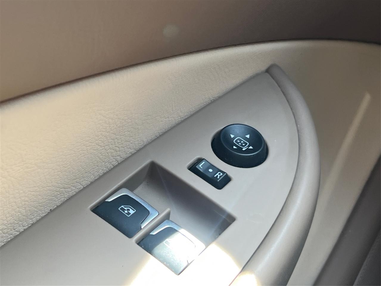 Cadillac ELR 2dr Cpe 2016