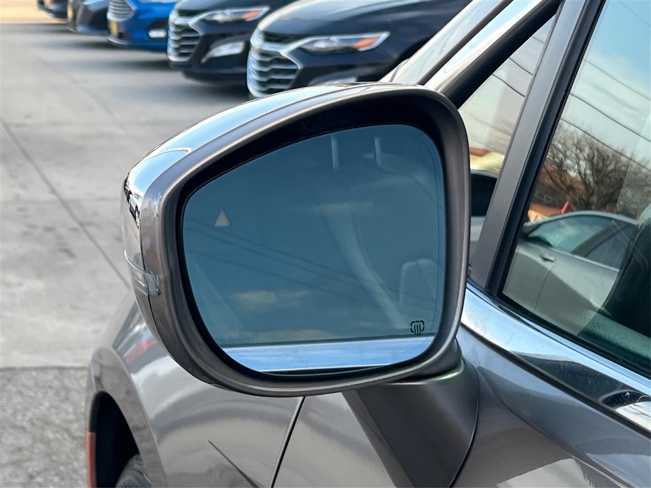 Chrysler Pacifica Limited FWD 2018