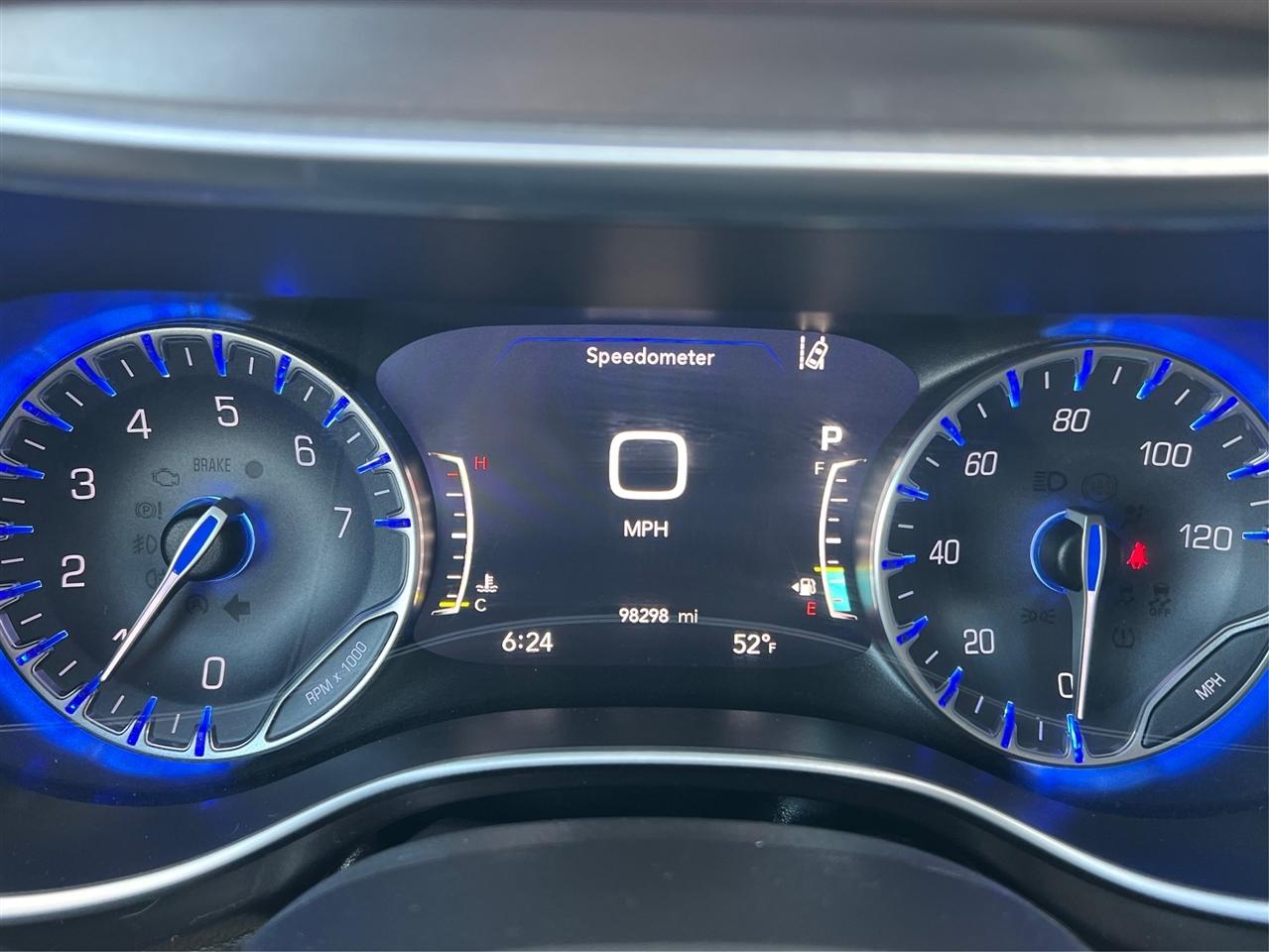 Chrysler Pacifica Limited FWD 2018