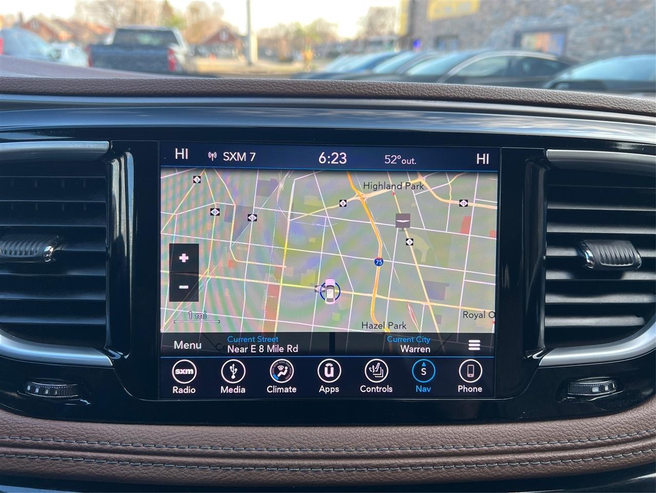 Chrysler Pacifica Limited FWD 2018