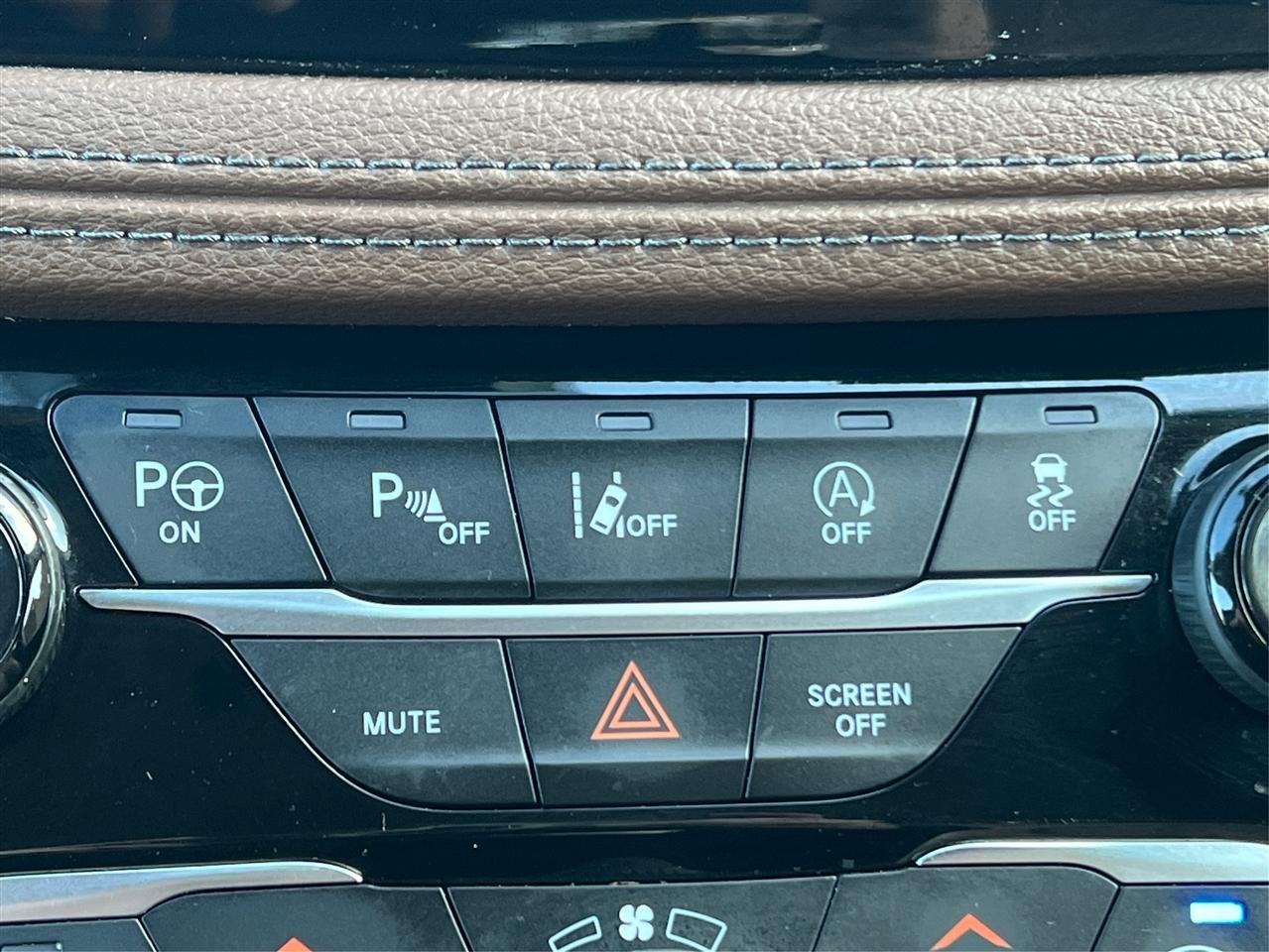 Chrysler Pacifica Limited FWD 2018