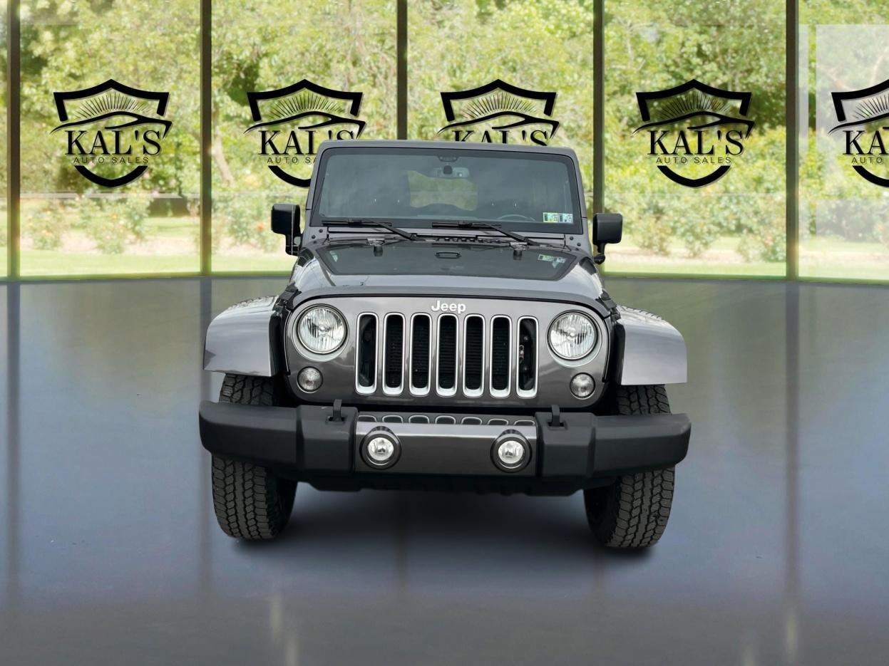 Jeep Wrangler Unlimited 4WD 4dr Sahara 2016