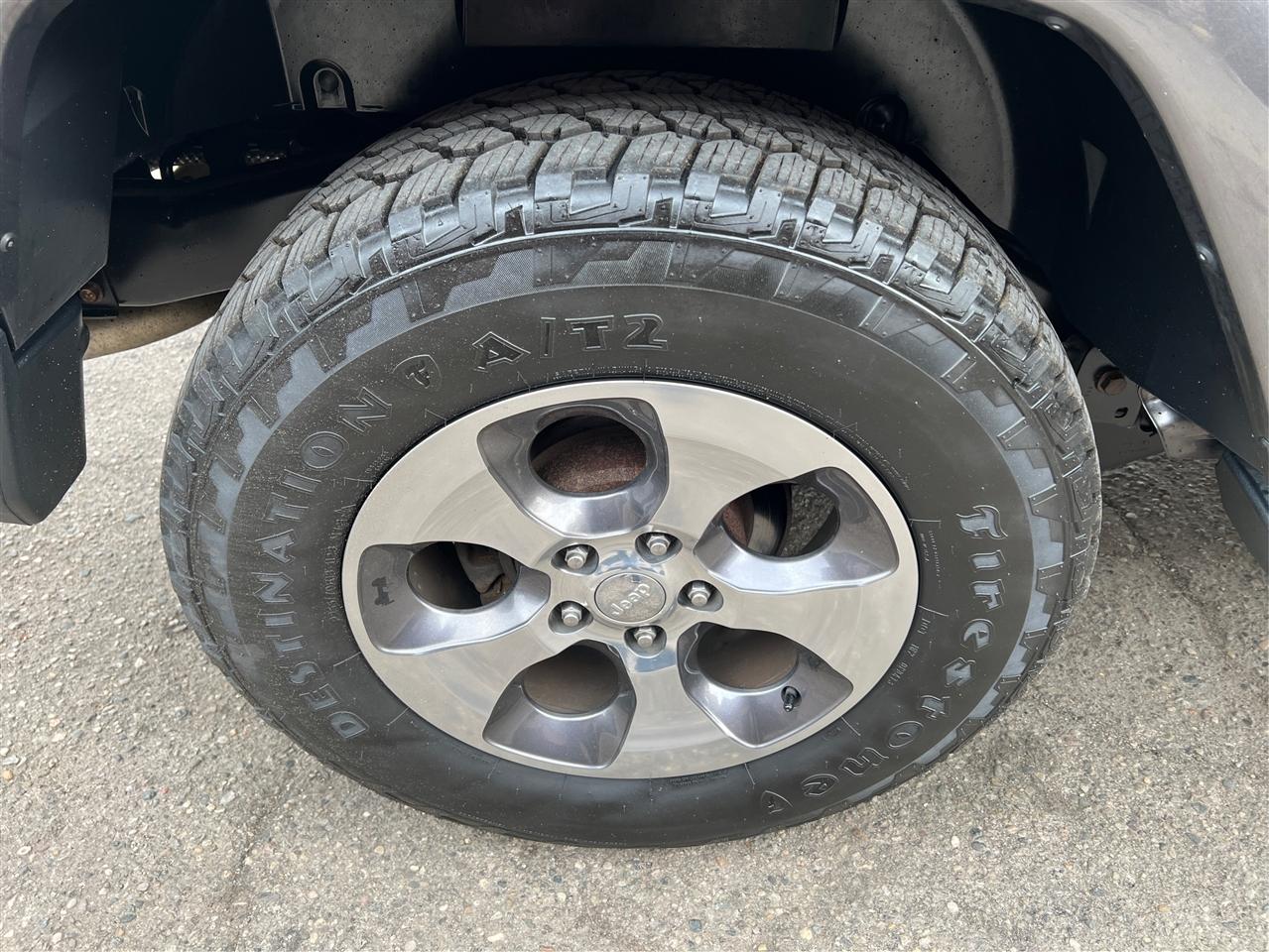 Jeep Wrangler Unlimited 4WD 4dr Sahara 2016