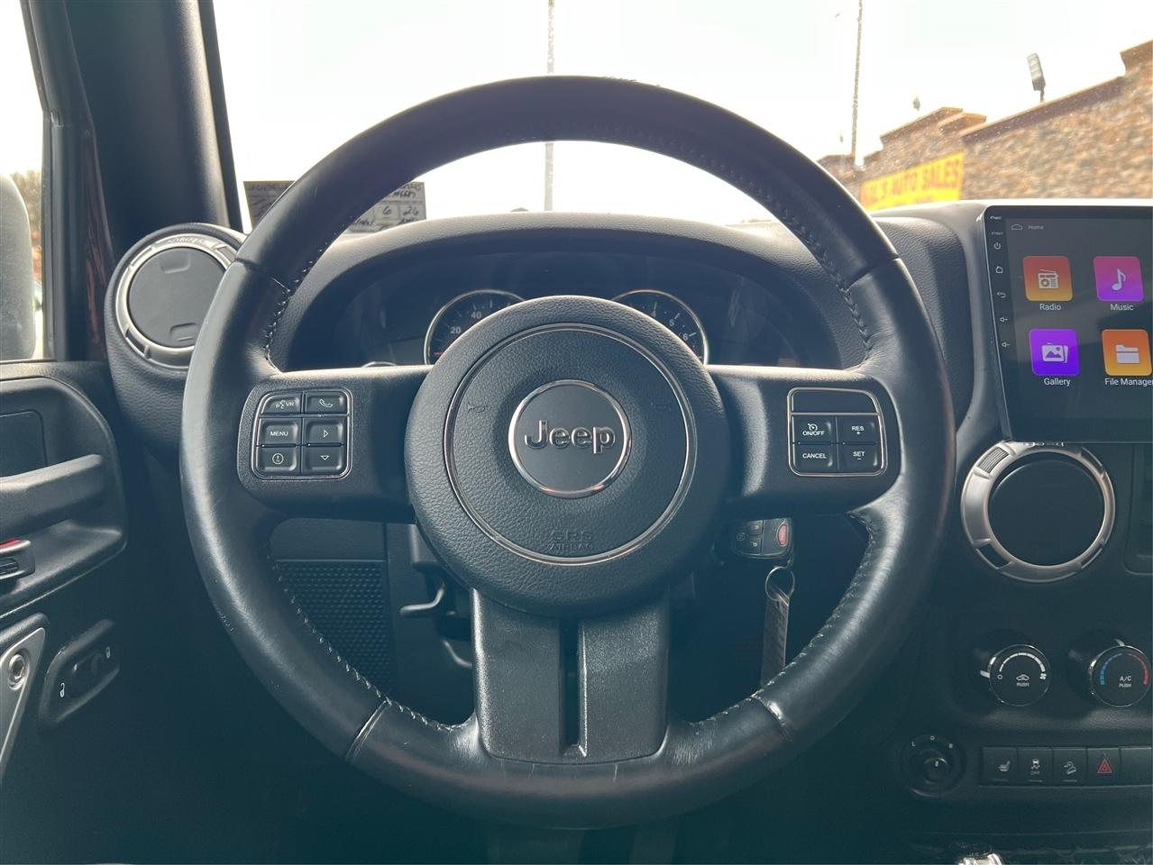 Jeep Wrangler Unlimited 4WD 4dr Sahara 2016