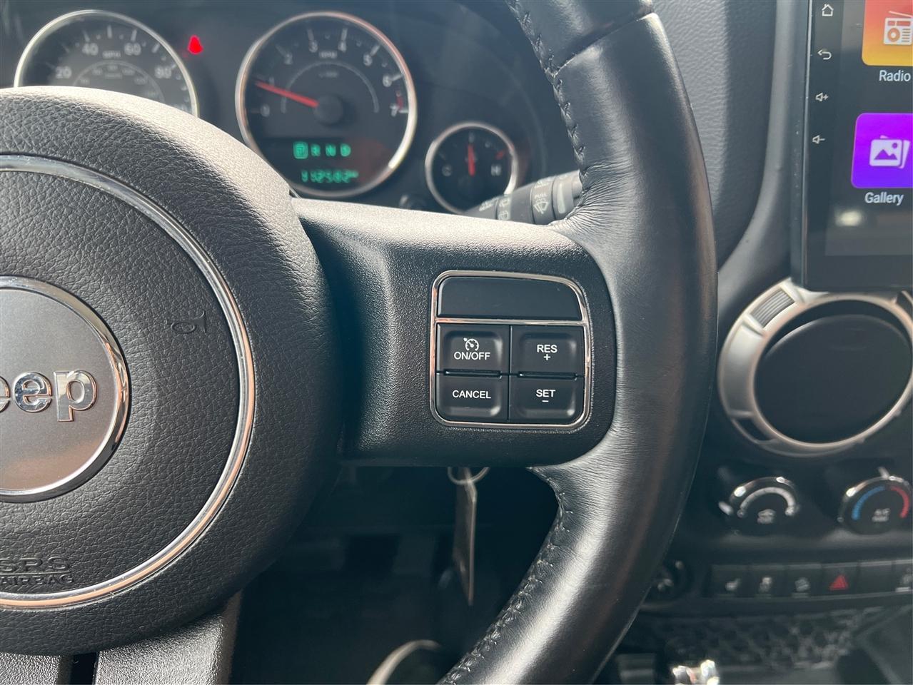 Jeep Wrangler Unlimited 4WD 4dr Sahara 2016