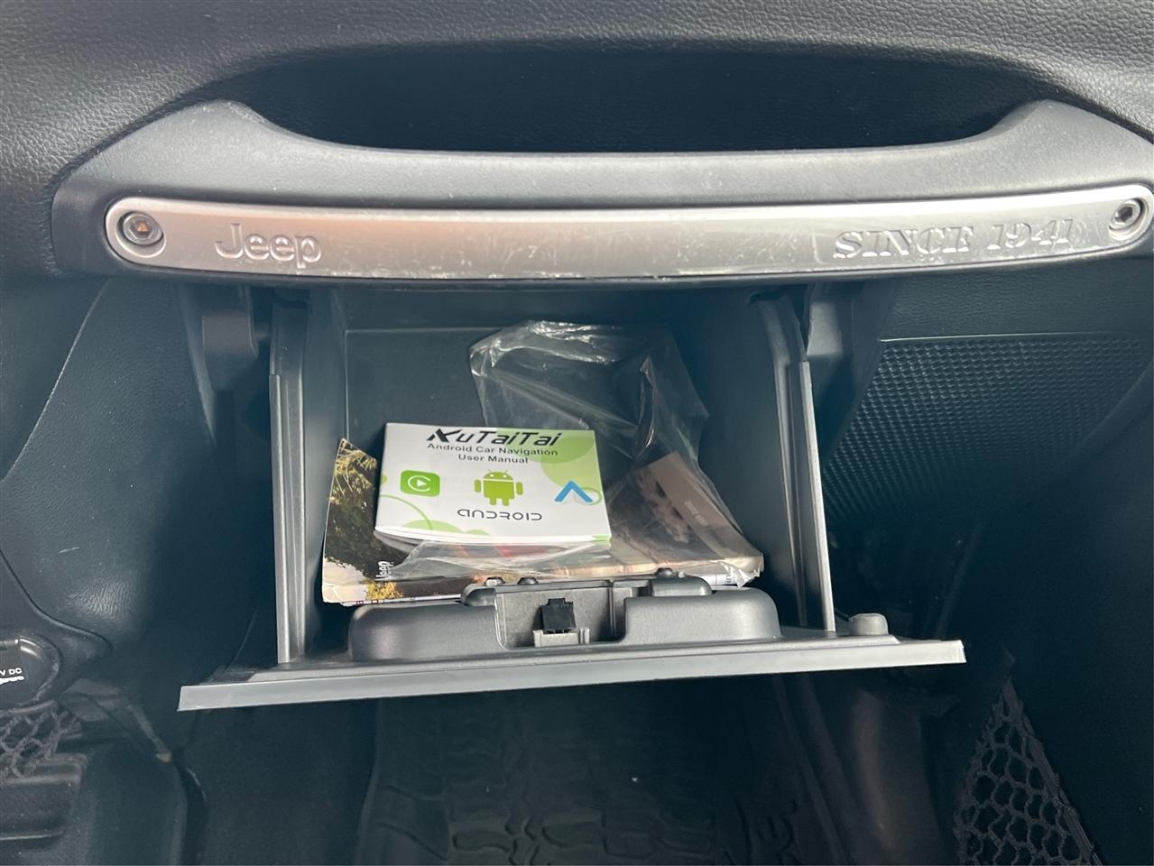 Jeep Wrangler Unlimited 4WD 4dr Sahara 2016