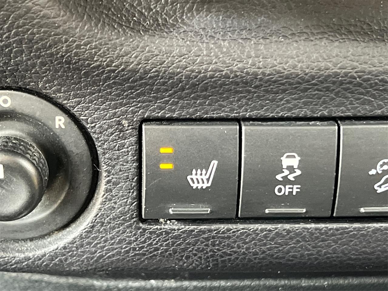 Jeep Wrangler Unlimited 4WD 4dr Sahara 2016