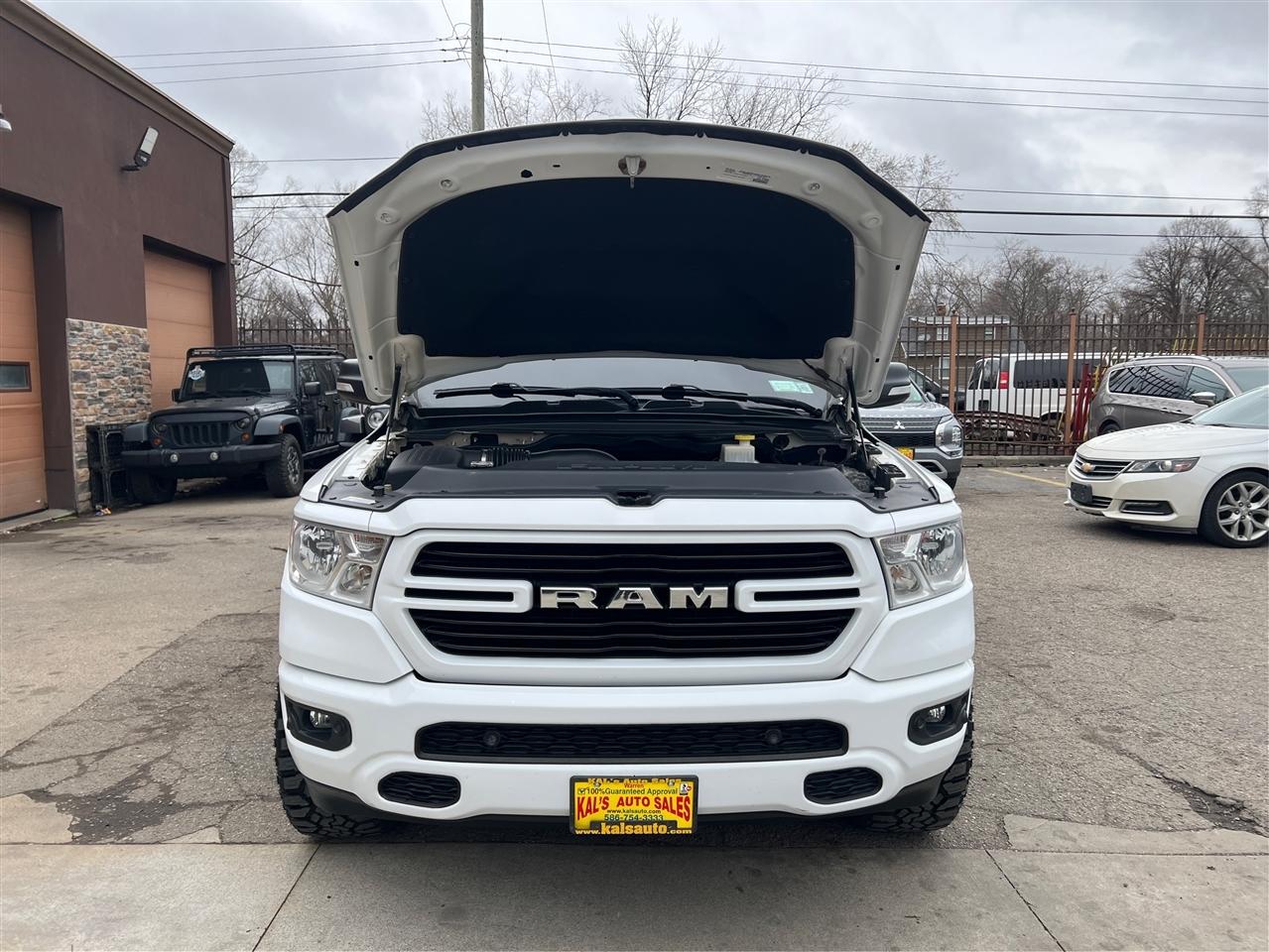 RAM 1500 Big Horn/Lone Star 4x4 Crew Cab 5'7" Box 2019
