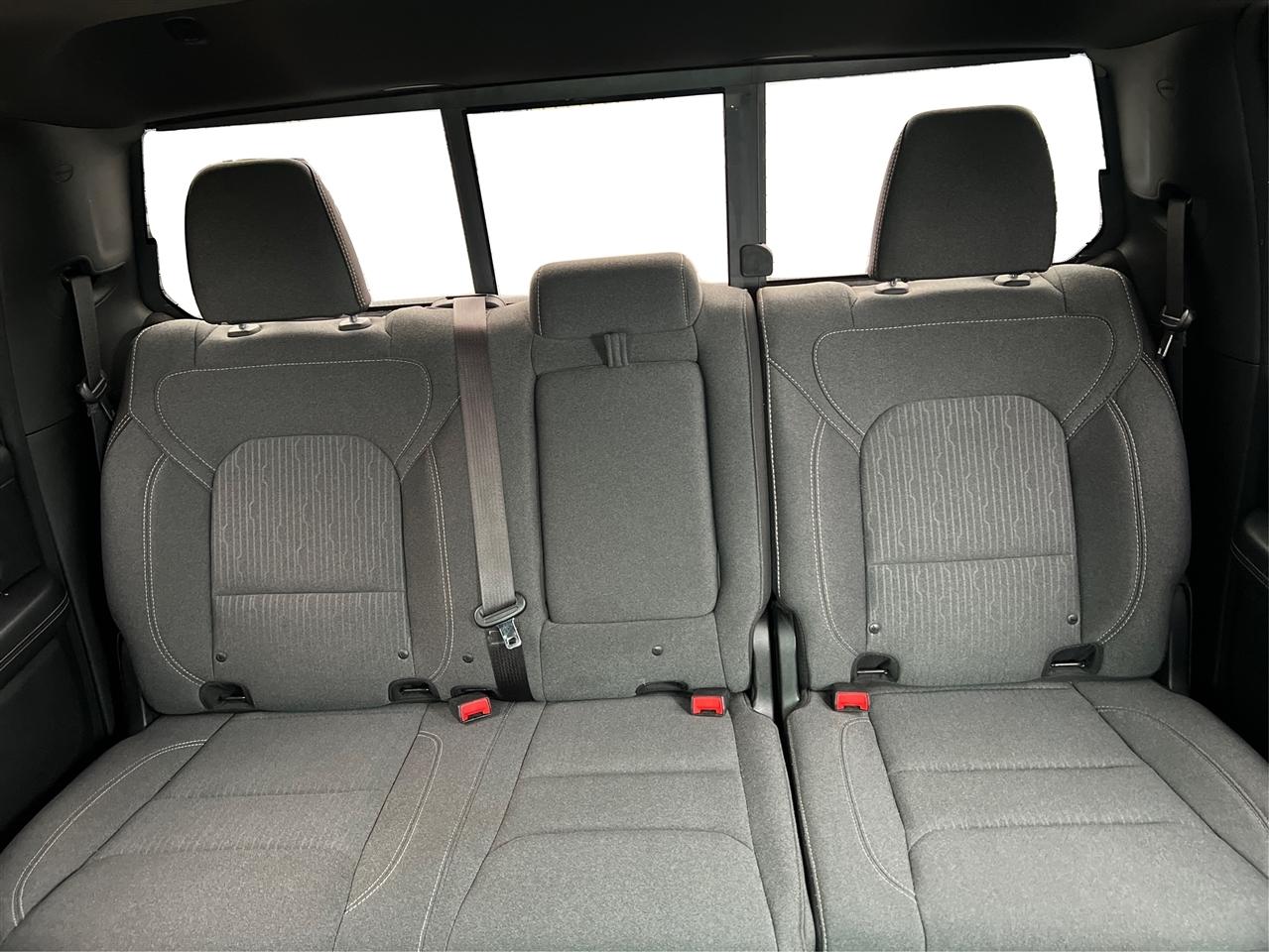 RAM 1500 Big Horn/Lone Star 4x4 Crew Cab 5'7" Box 2019