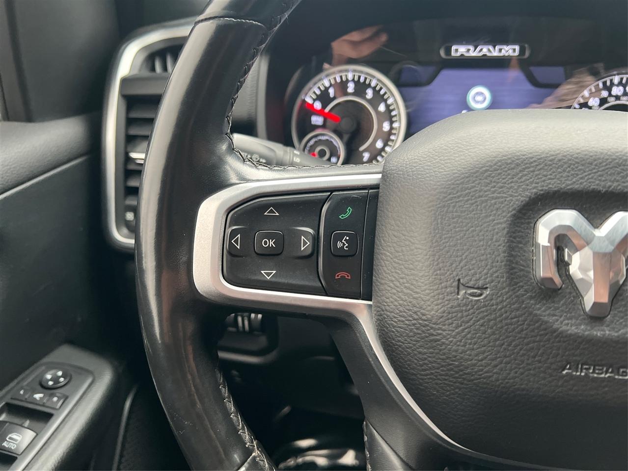 RAM 1500 Big Horn/Lone Star 4x4 Crew Cab 5'7" Box 2019